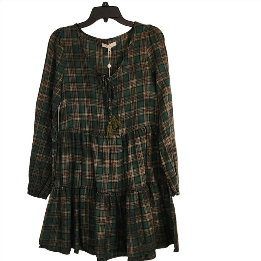 NWT C & V Flannel Plaid Dresd